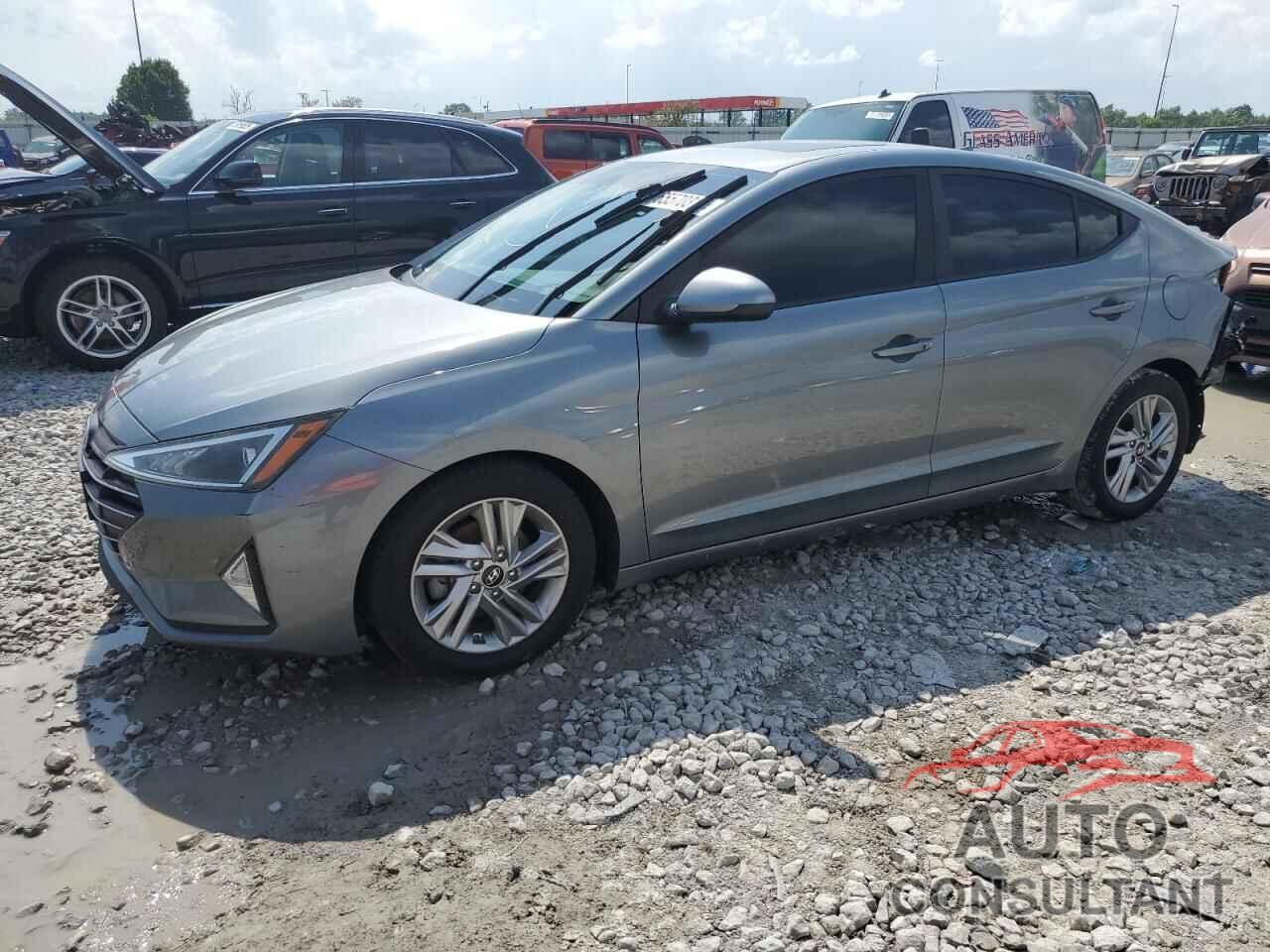 HYUNDAI ELANTRA 2019 - KMHD84LF0KU770062