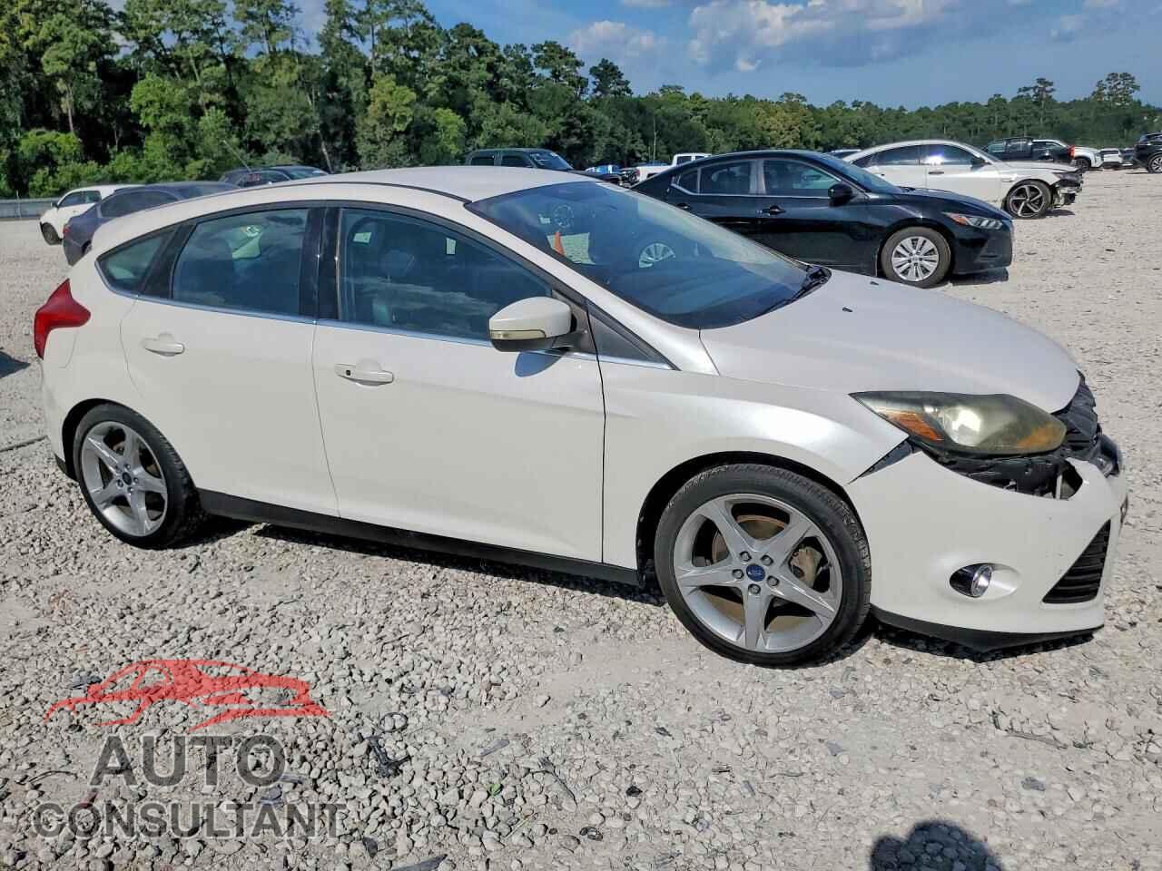 FORD FOCUS 2014 - 1FADP3N22EL195927