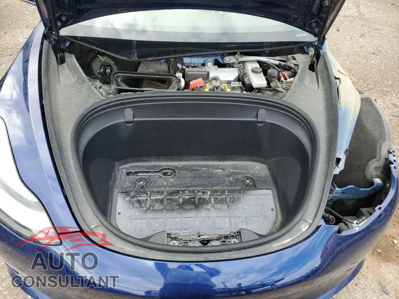 TESLA MODEL 3 2018 - 5YJ3E1EB5JF096581