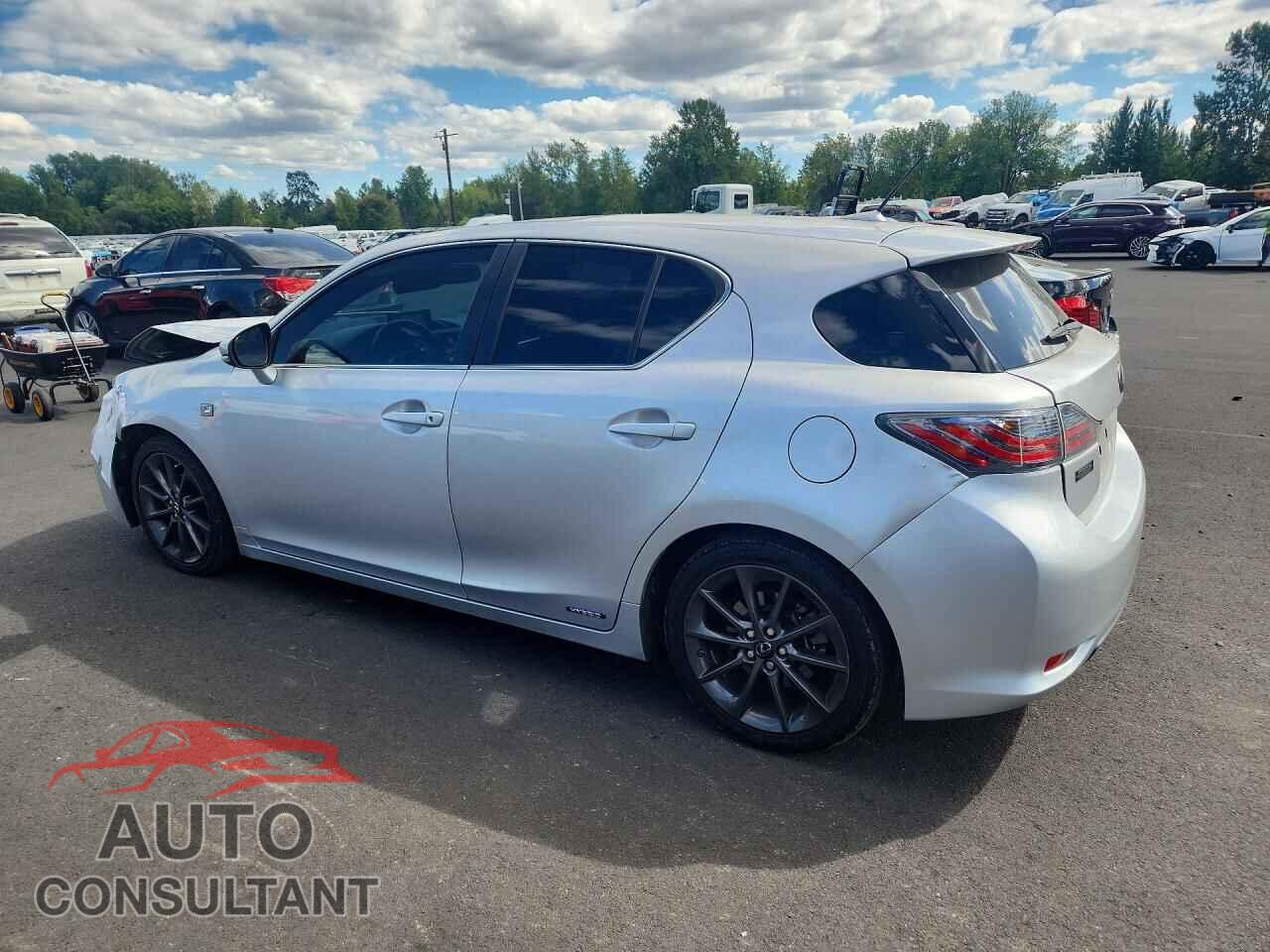 LEXUS CT 200 2013 - JTHKD5BH0D2132813