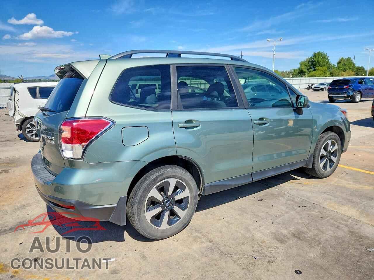 SUBARU FORESTER 2017 - JF2SJAEC4HH570323