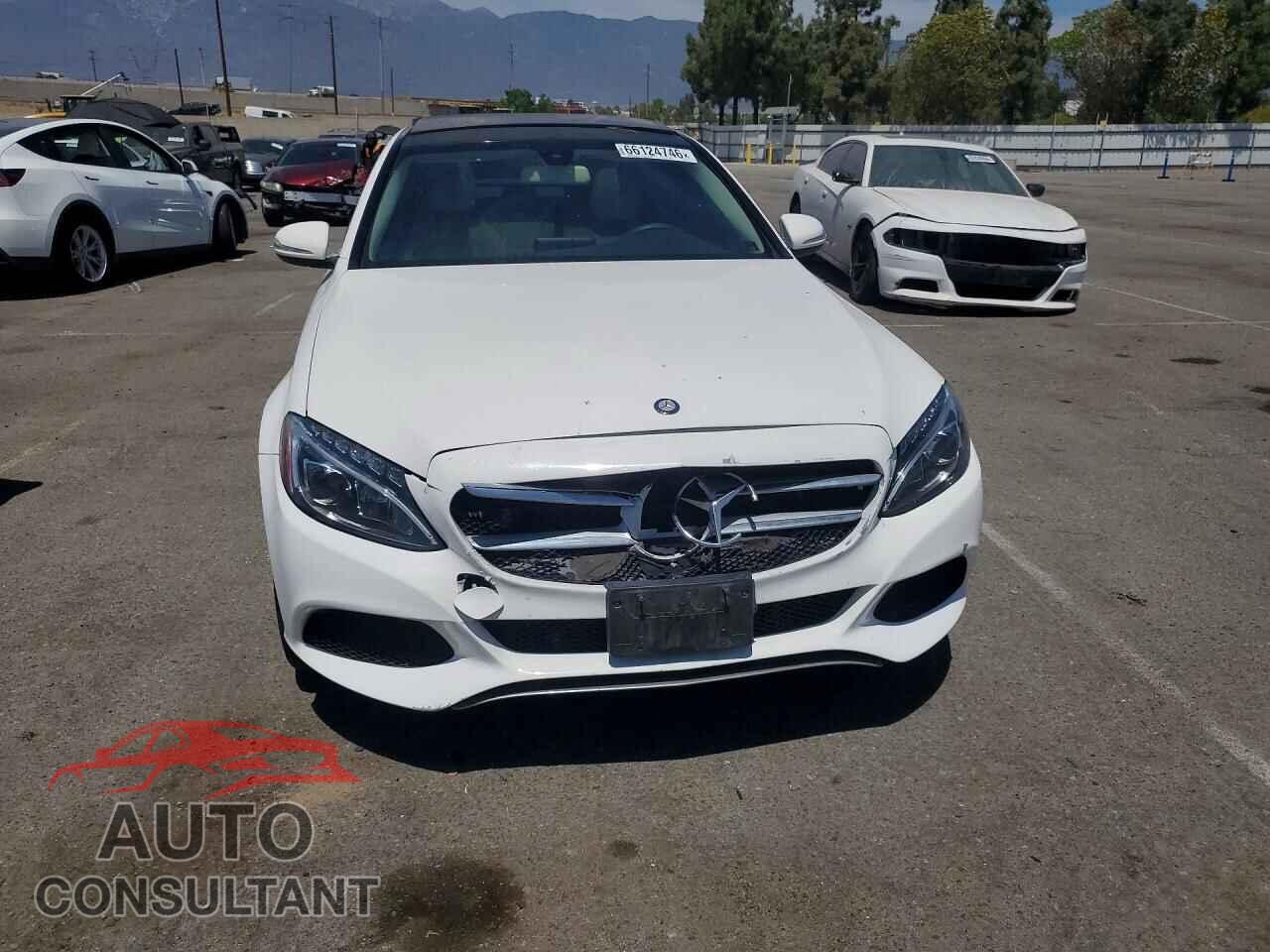 MERCEDES-BENZ C-CLASS 2015 - 55SWF4KB3FU027278