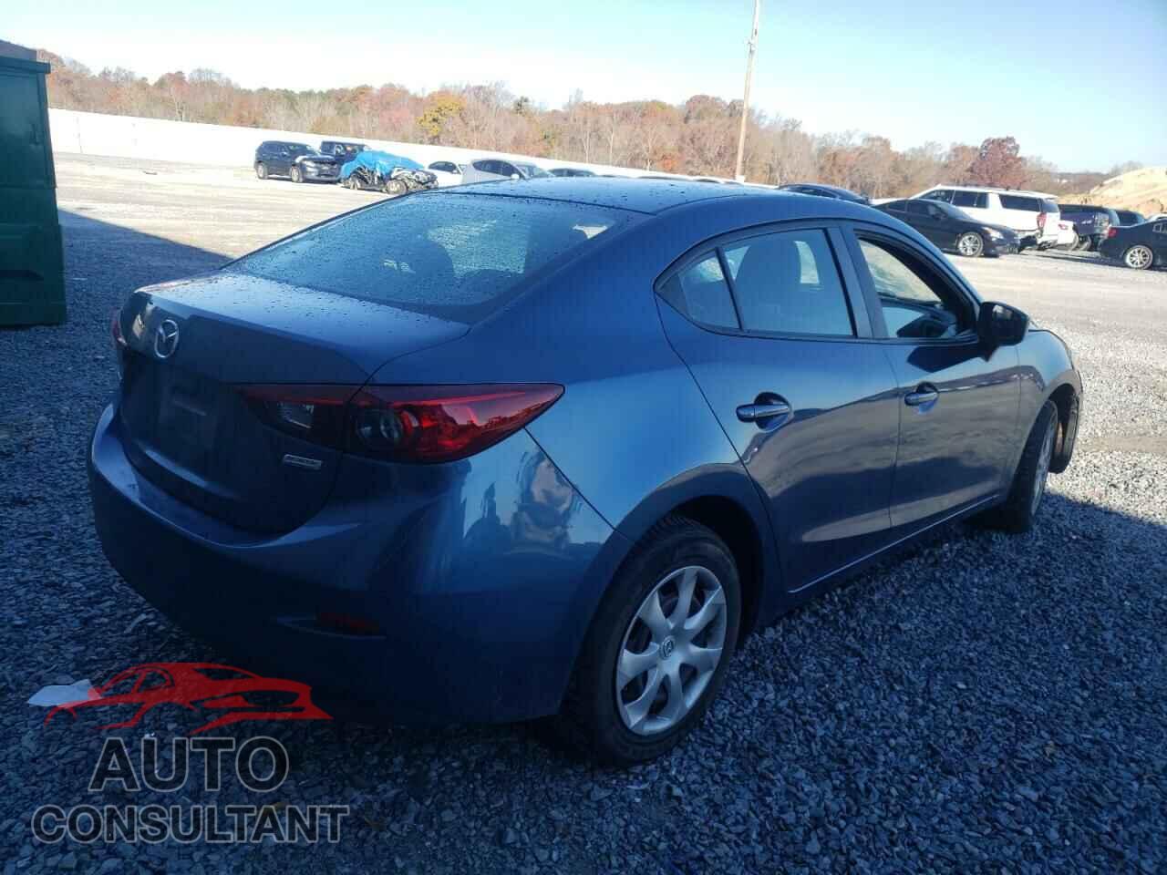 MAZDA 3 2018 - 3MZBN1U79JM231014