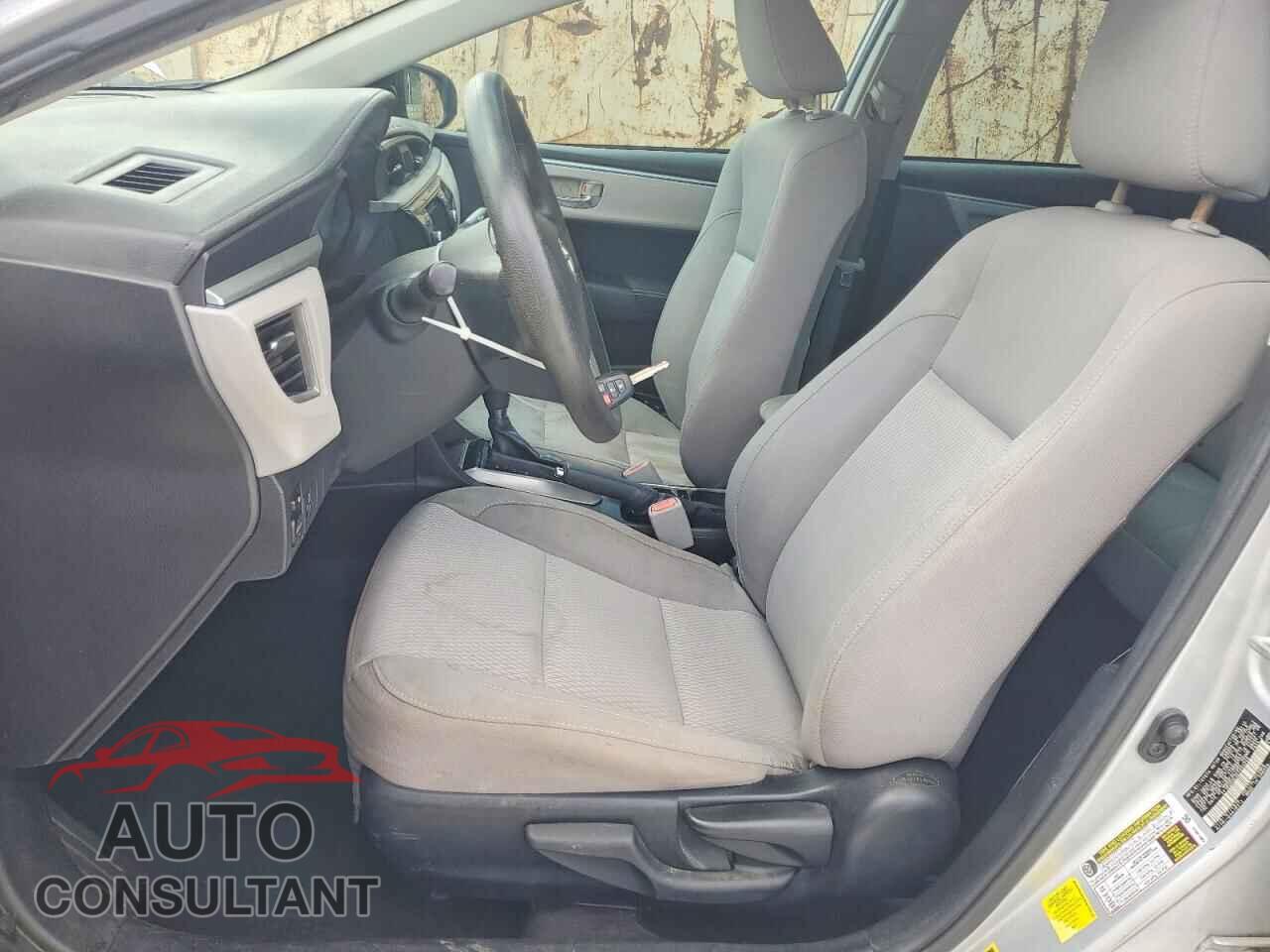 TOYOTA COROLLA 2014 - 2T1BURHEXEC002949
