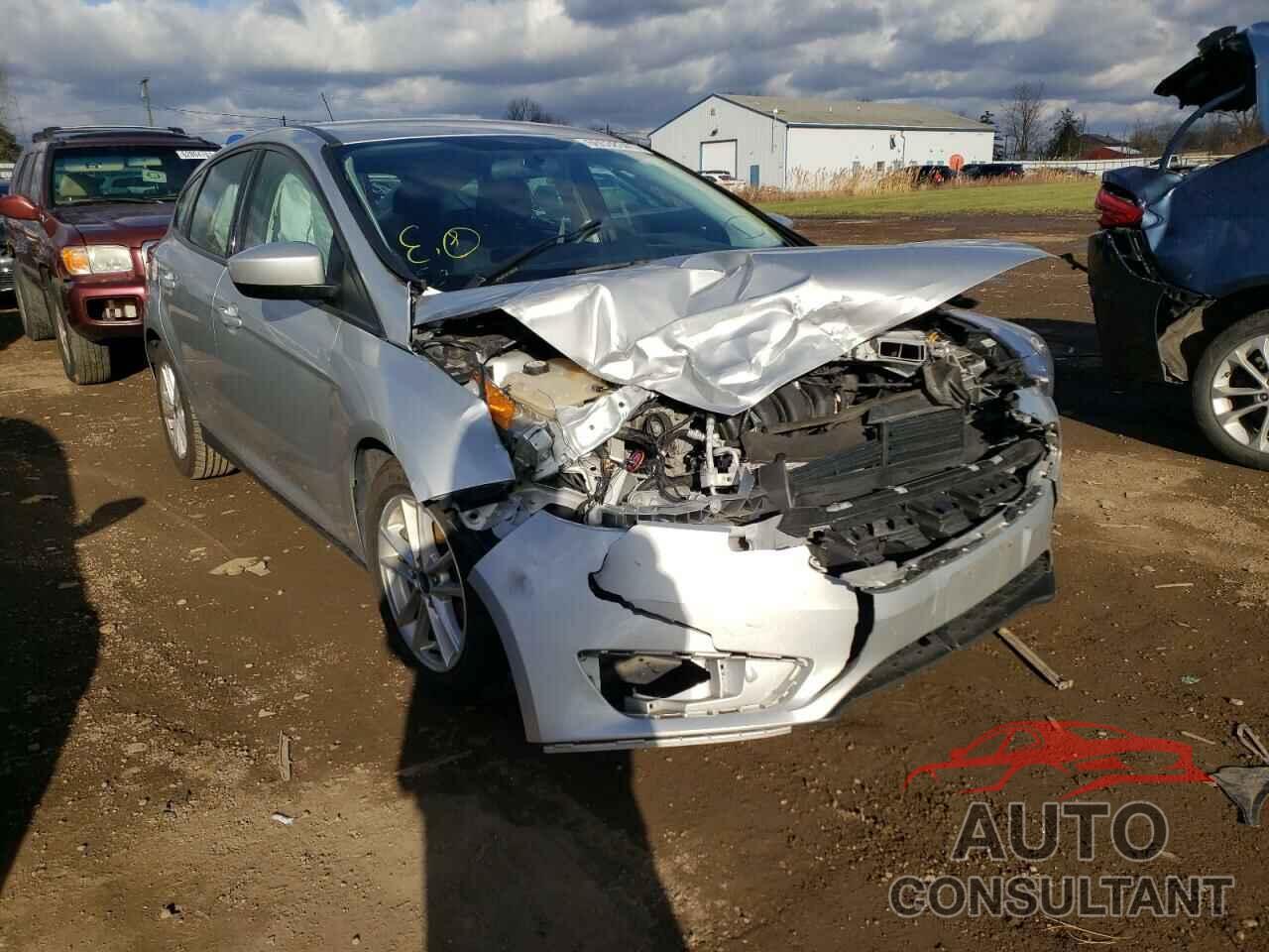 FORD FOCUS 2018 - 1FADP3K28JL332402