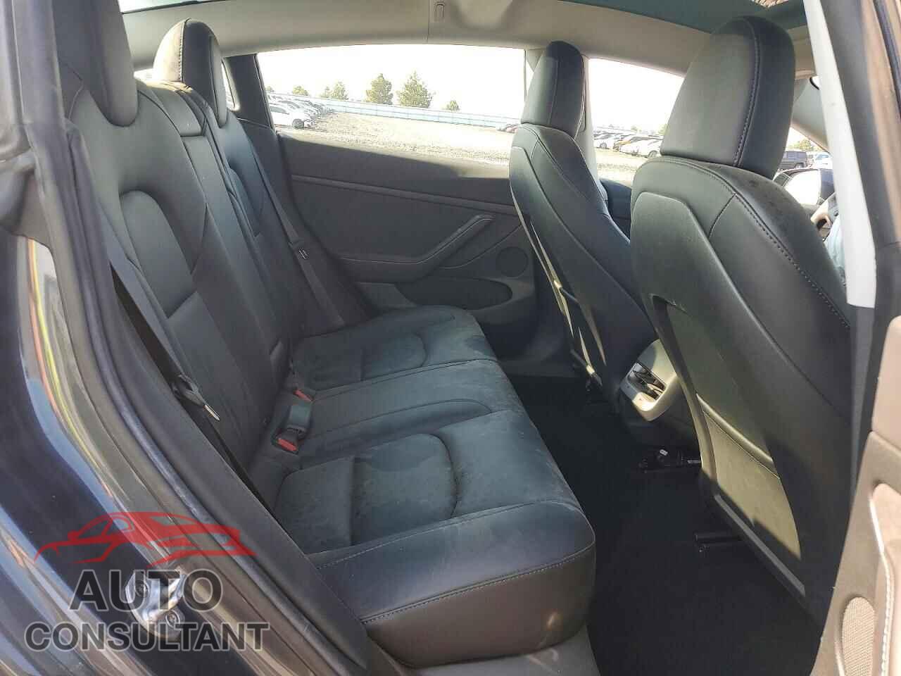 TESLA MODEL 3 2023 - 5YJ3E1EC0PF576268