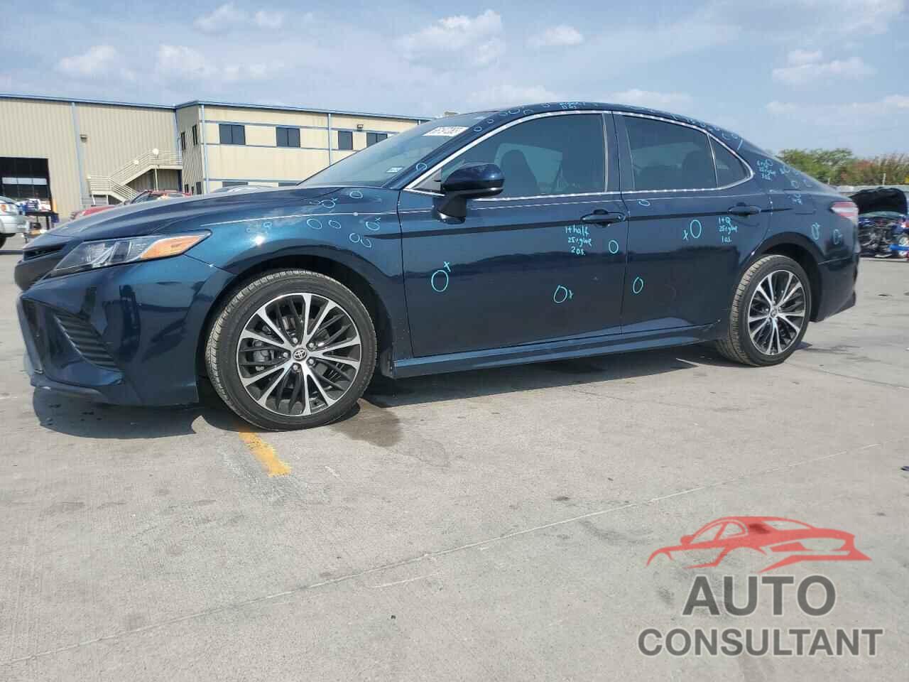 TOYOTA CAMRY 2020 - 4T1G11AKXLU373458