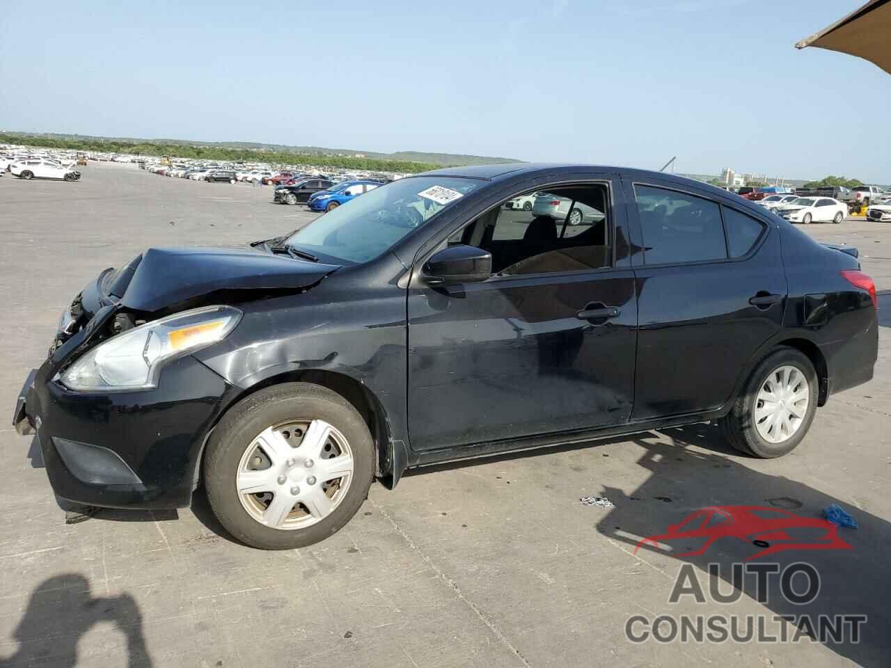 NISSAN VERSA 2018 - 3N1CN7APXJL804672