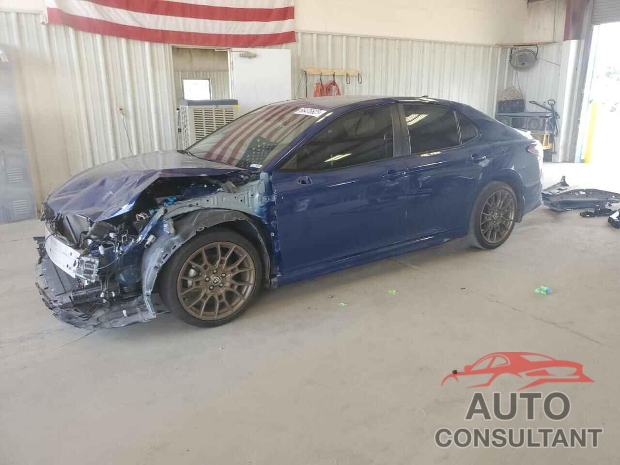 TOYOTA CAMRY 2023 - 4T1G11AK5PU077284