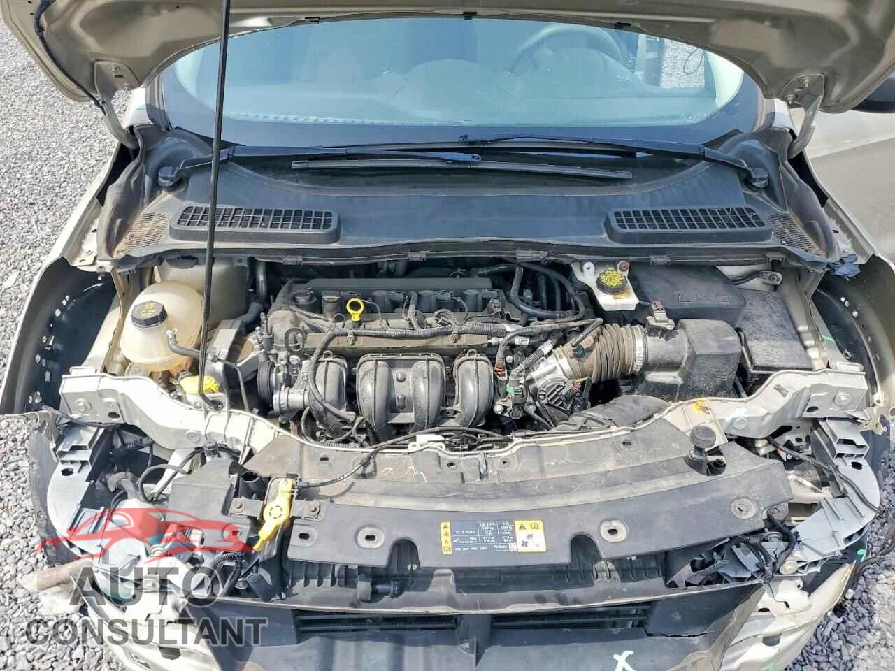 FORD ESCAPE 2017 - 1FMCU0F78HUE23673