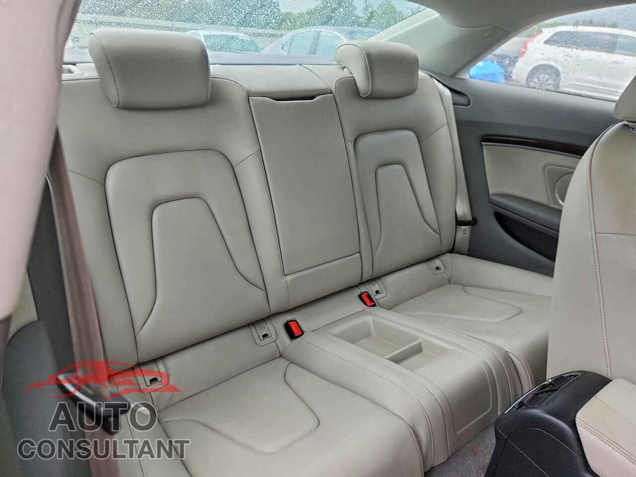 AUDI A5 2009 - WAUDK78T89A039944