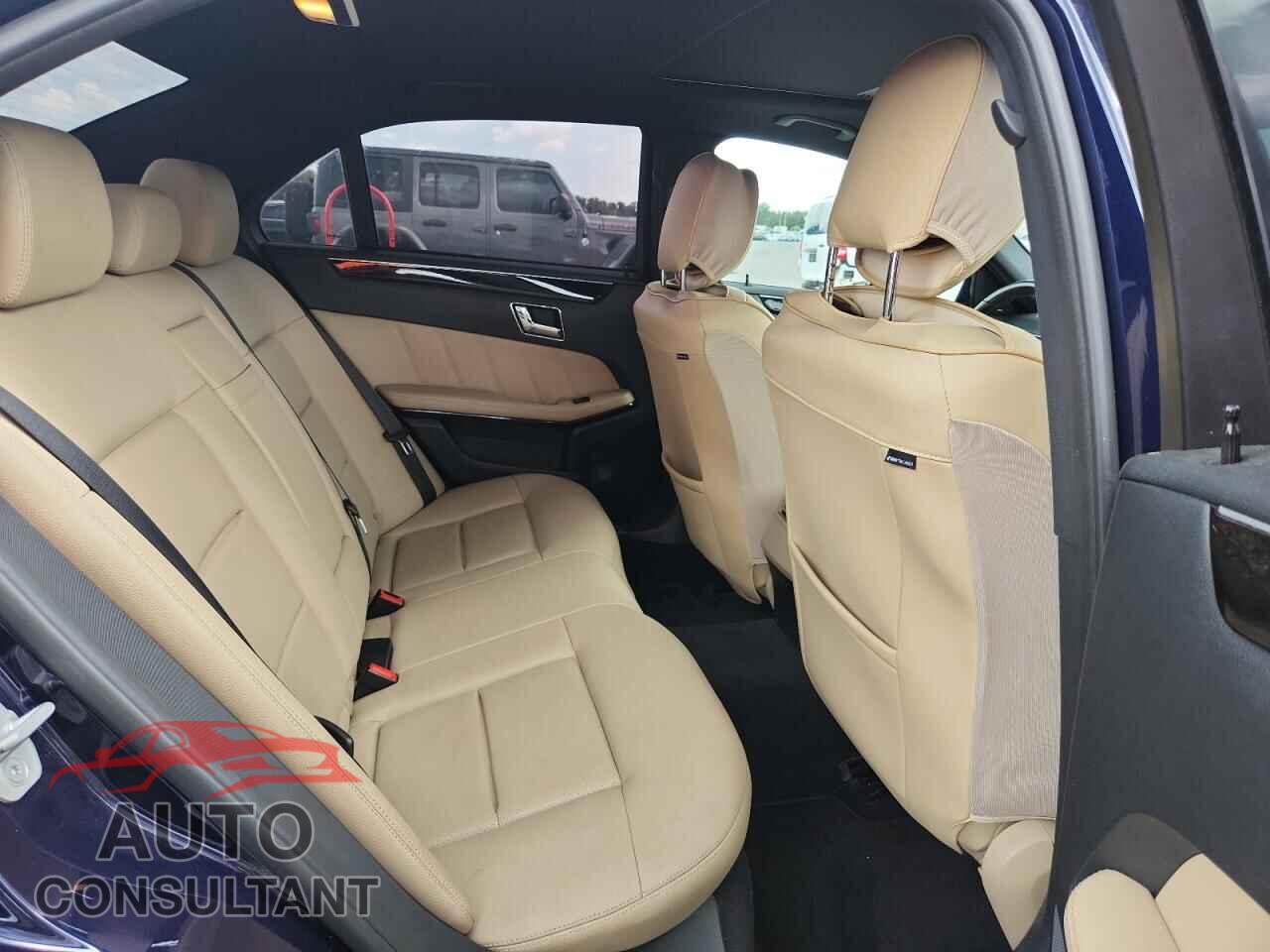 MERCEDES-BENZ E-CLASS 2011 - WDDHF8HB5BA383457