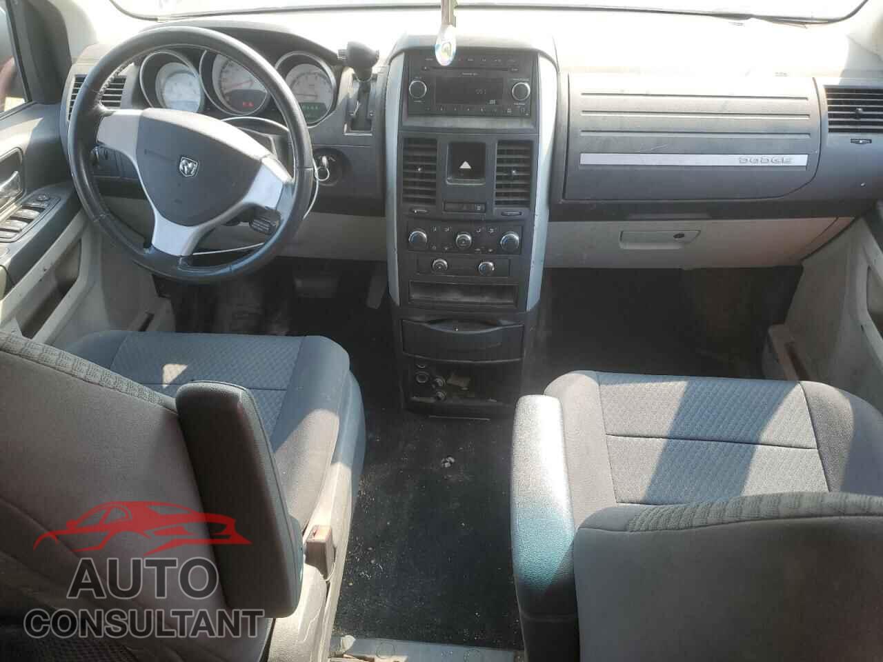 DODGE CARAVAN 2010 - 2D4RN4DE3AR425535