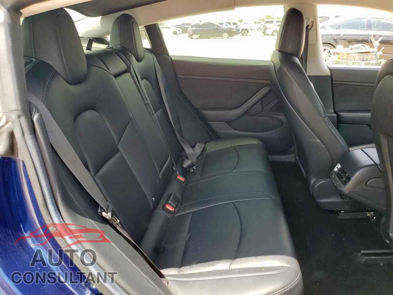 TESLA MODEL 3 2017 - 5YJ3E1EA2HF003016