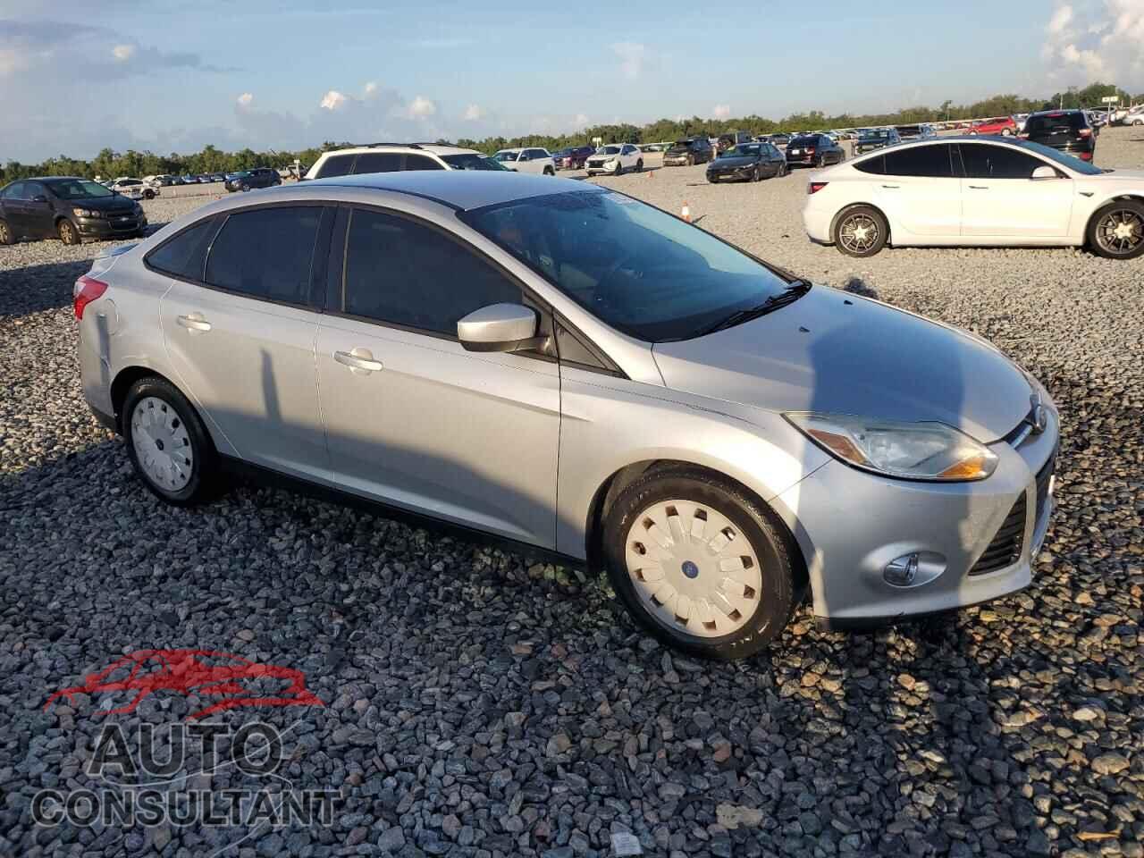 FORD FOCUS 2012 - 1FAHP3F23CL298464