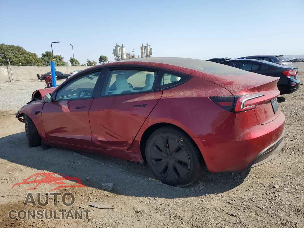 TESLA MODEL 3 2025 - 5YJ3E1EA5SF913301