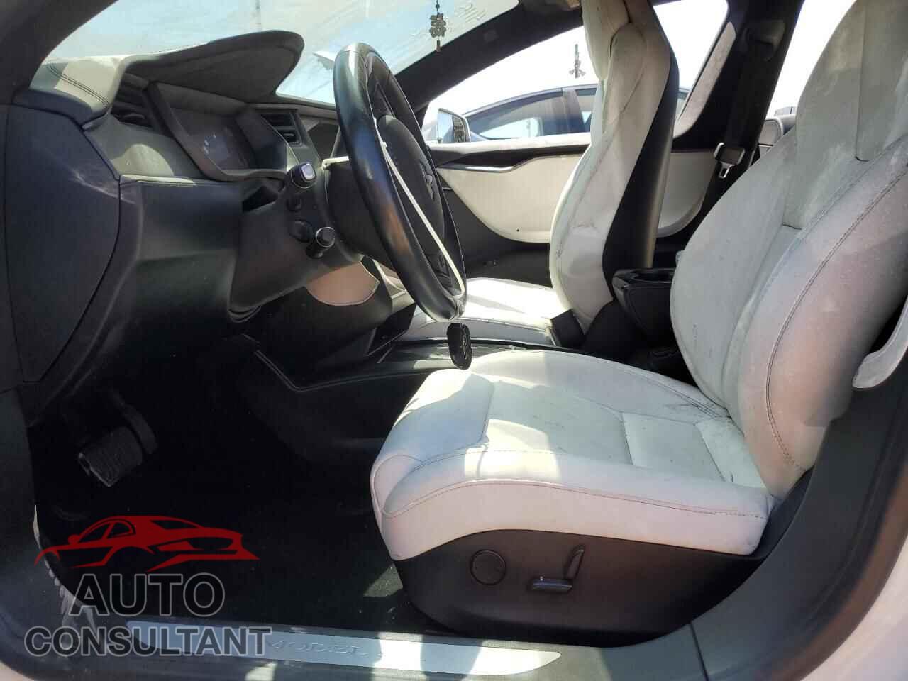 TESLA MODEL S 2018 - 5YJSA1E22JF271733