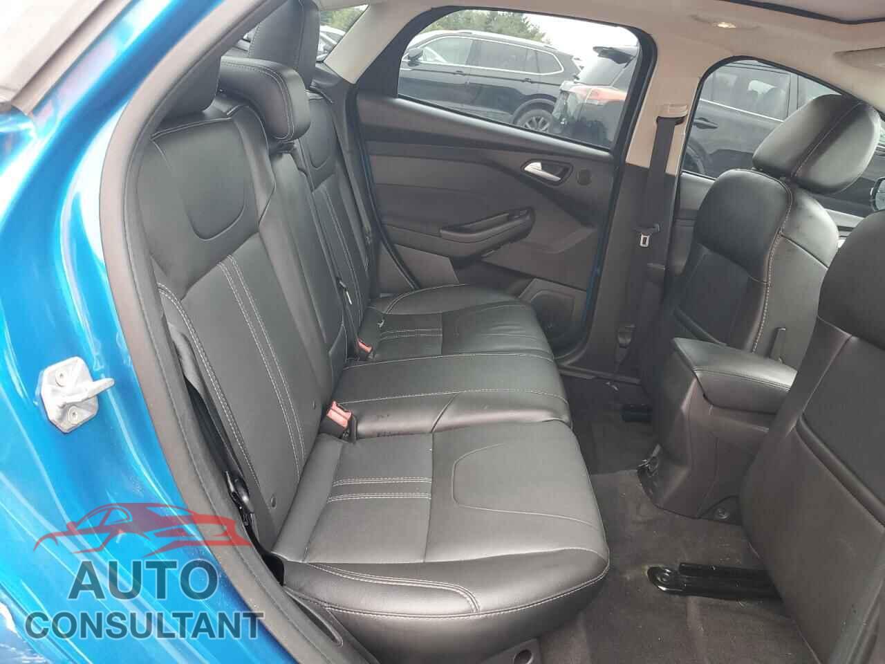 FORD FOCUS 2014 - 1FADP3J28EL150206