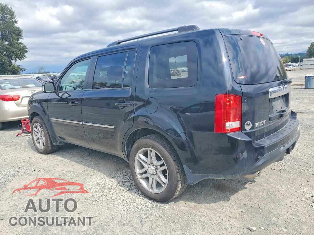 HONDA PILOT 2014 - 5FNYF4H90EB019801
