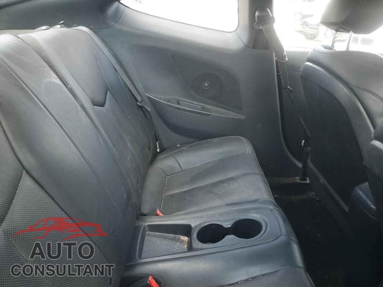 HYUNDAI VELOSTER 2014 - KMHTC6AE9EU184433