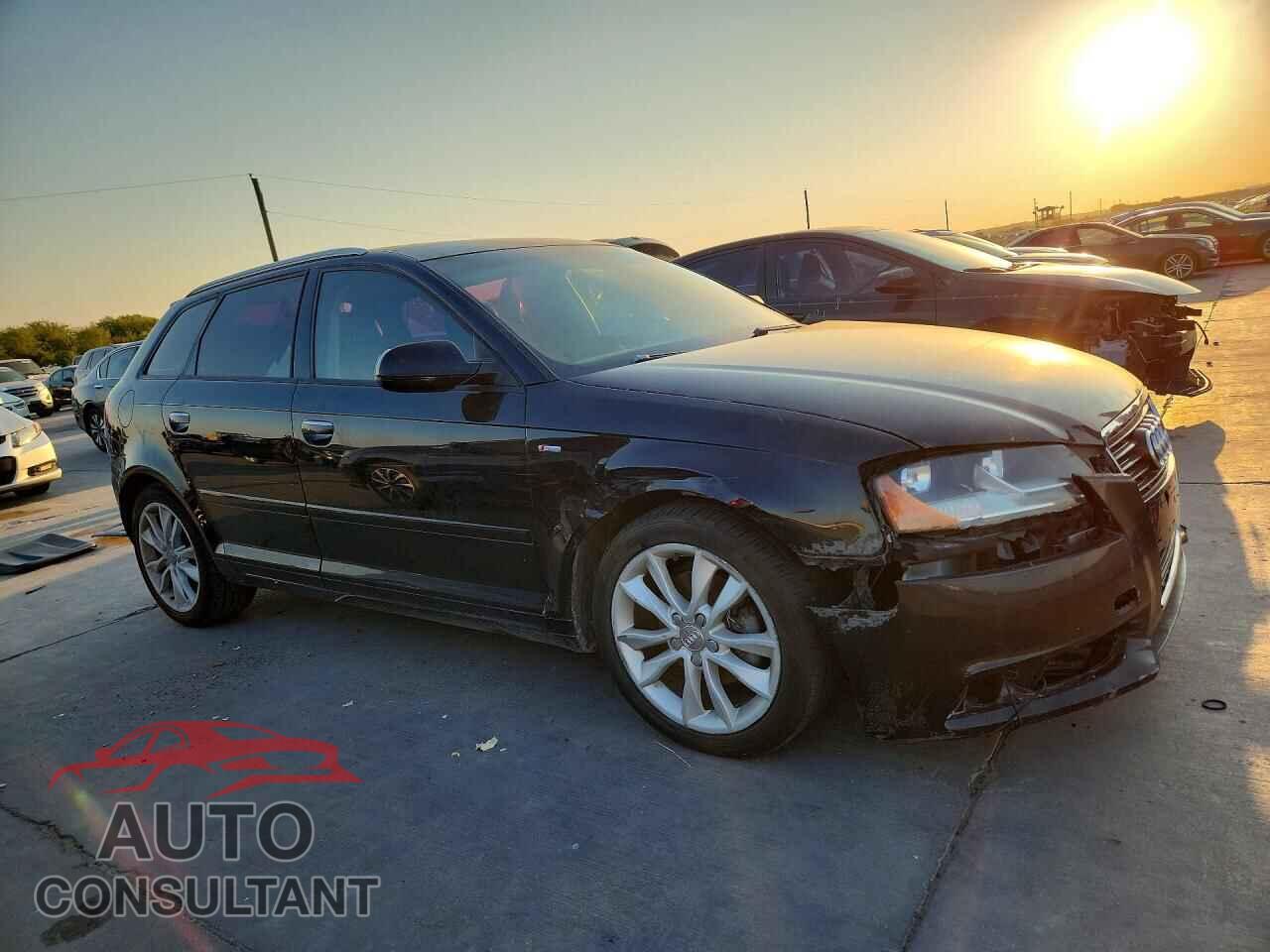 AUDI A3 2012 - WAUBJAFM7CA088546