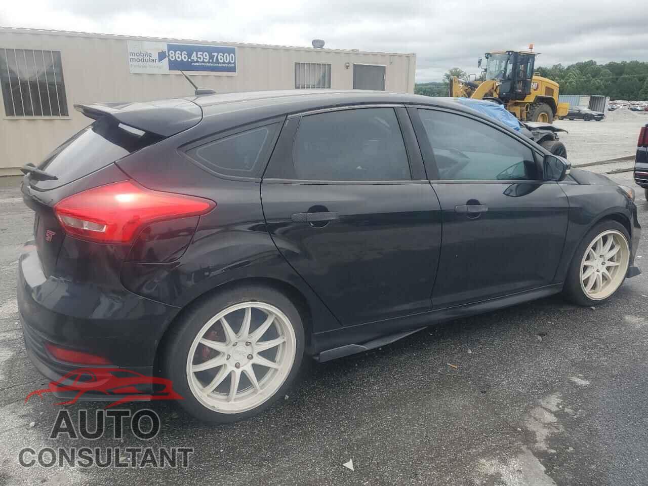 FORD FOCUS 2017 - 1FADP3L9XHL301559