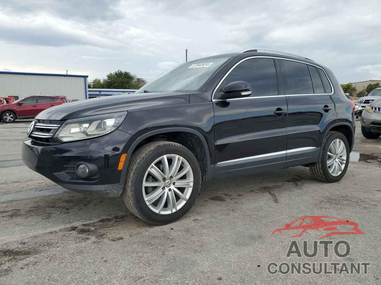 VOLKSWAGEN TIGUAN 2016 - WVGAV7AX3GK000014