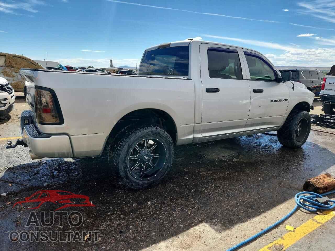 DODGE RAM 1500 2012 - 1C6RD7KT7CS144639