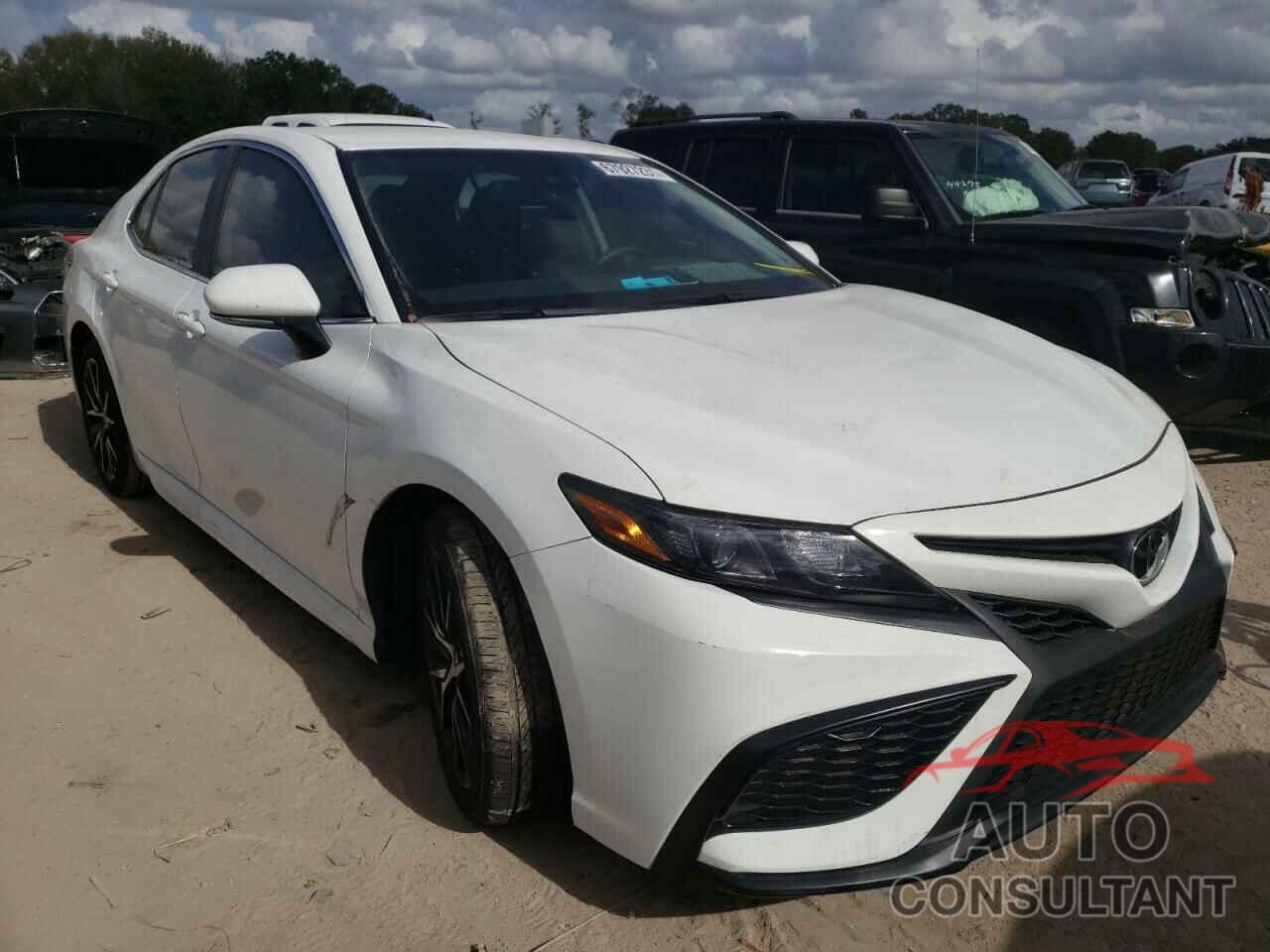 TOYOTA CAMRY 2021 - 4T1T11AK2MU571208