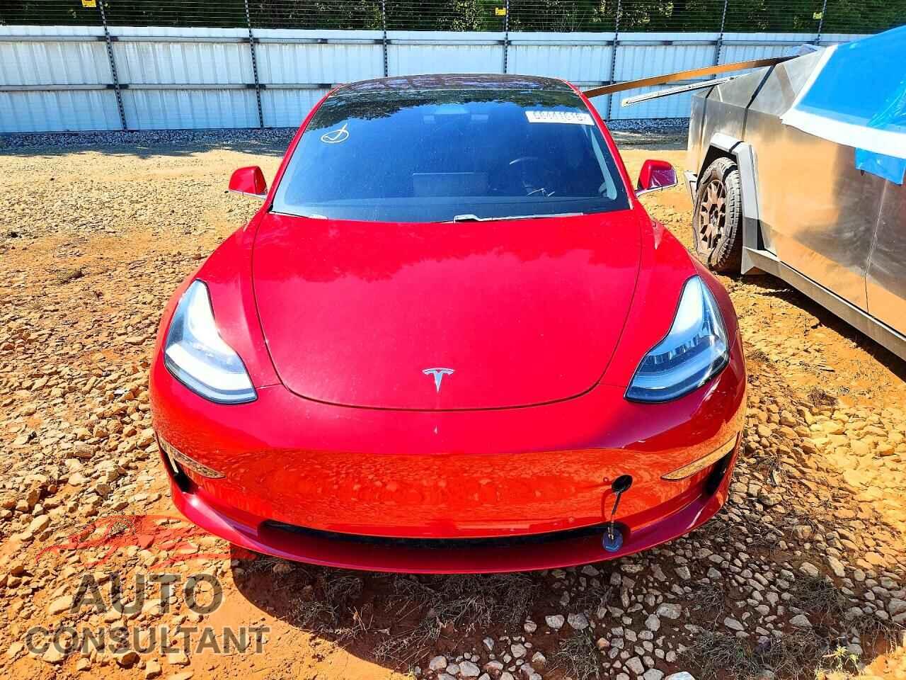 TESLA MODEL 3 2018 - 5YJ3E1EA3JF015438