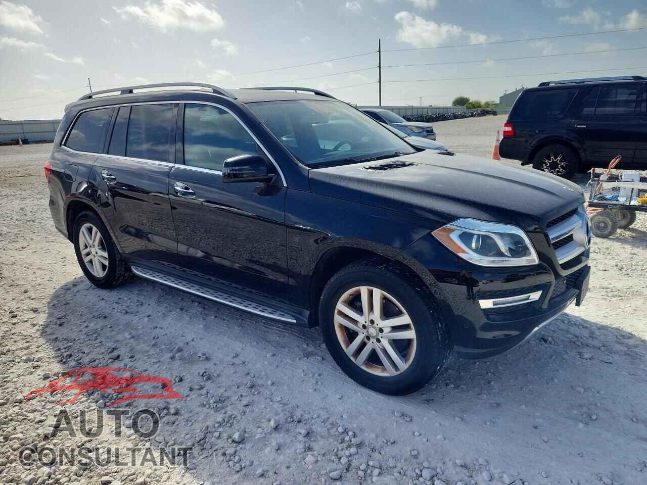 MERCEDES-BENZ GL-CLASS 2015 - 4JGDF2EE5FA460060