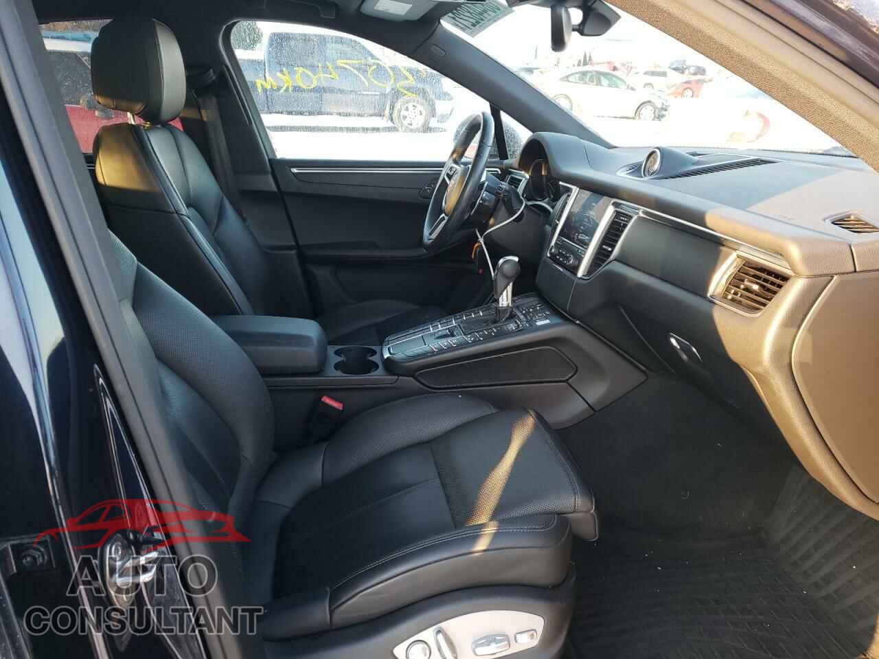 PORSCHE MACAN 2018 - WP1AA2A52JLB12000