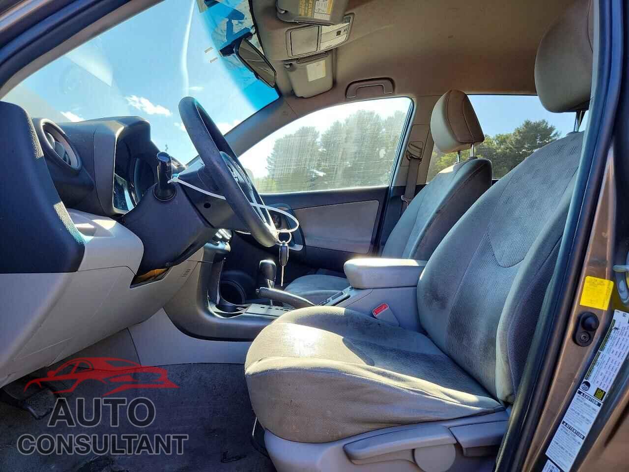 TOYOTA RAV4 2012 - 2T3BF4DV4CW210427