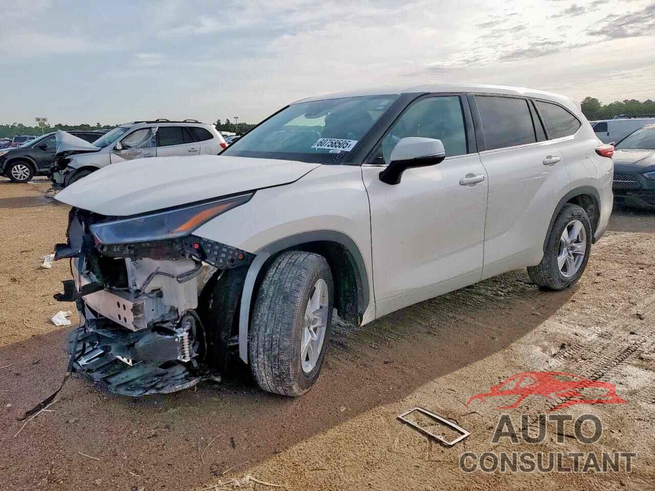 TOYOTA HIGHLANDER 2021 - 5TDCZRAH3MS076276