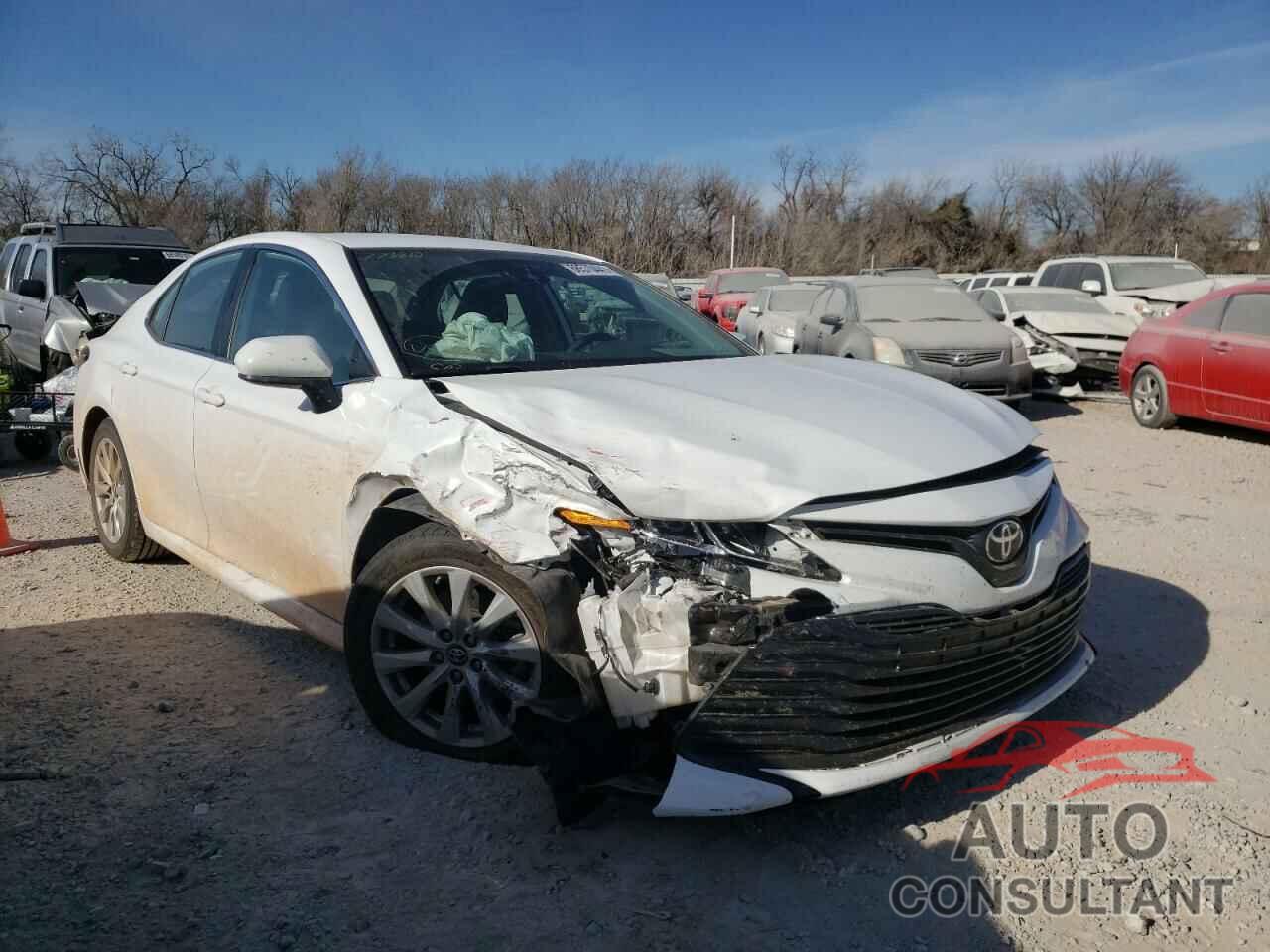 TOYOTA CAMRY 2019 - 4T1B11HK6KU773810