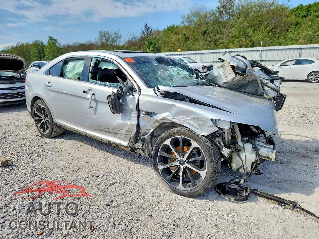 FORD TAURUS 2015 - 1FAHP2F84FG118159