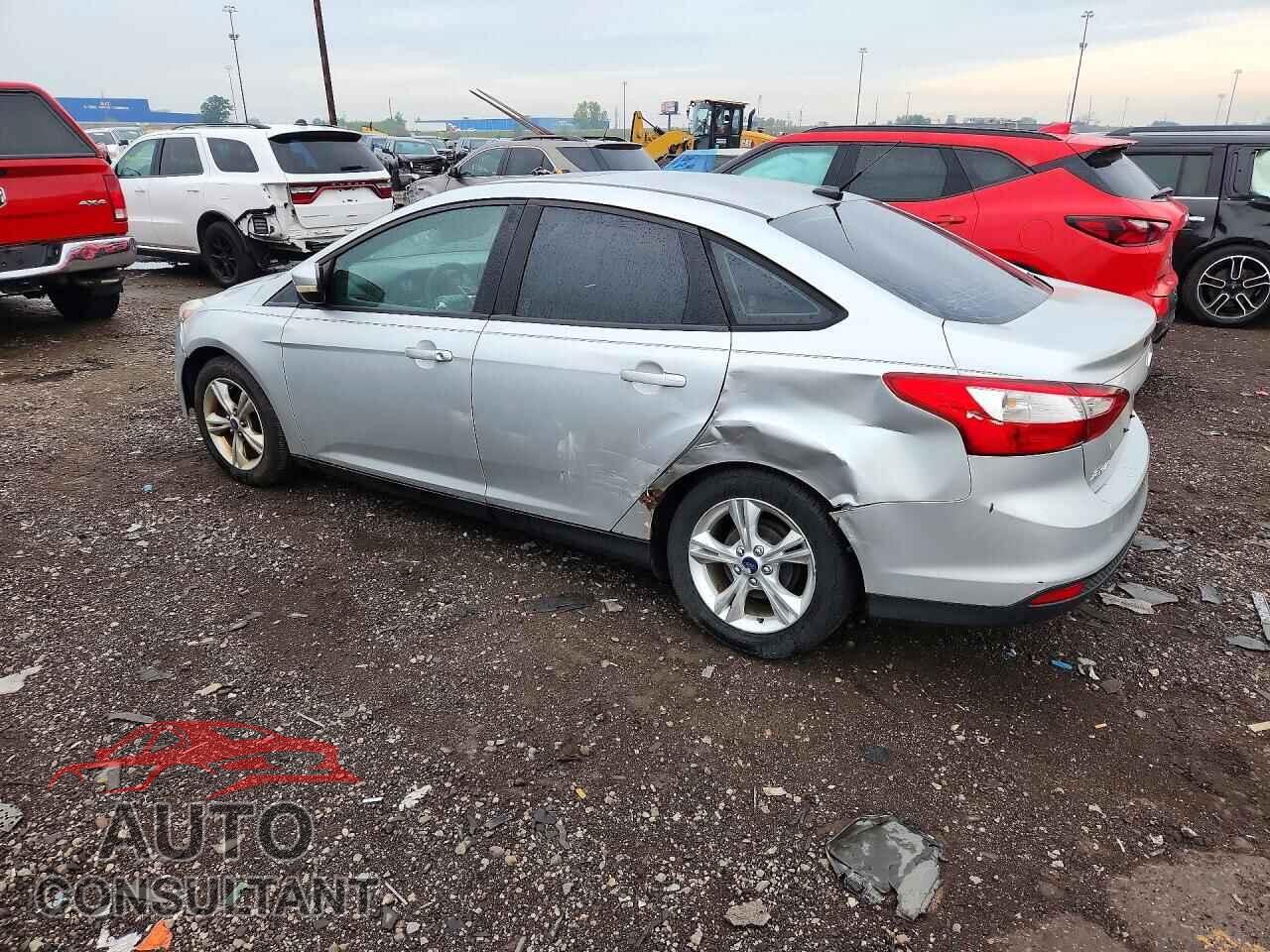 FORD FOCUS 2013 - 1FADP3F28DL306137