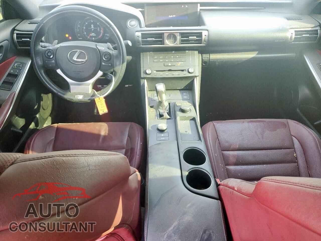 LEXUS IS 2015 - JTHBF1D21F5048383
