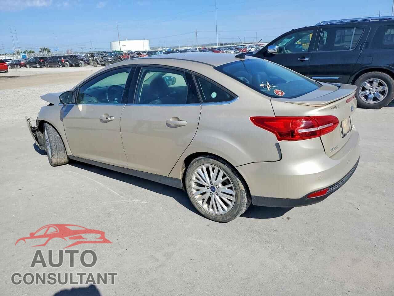 FORD FOCUS 2017 - 1FADP3J27HL238345