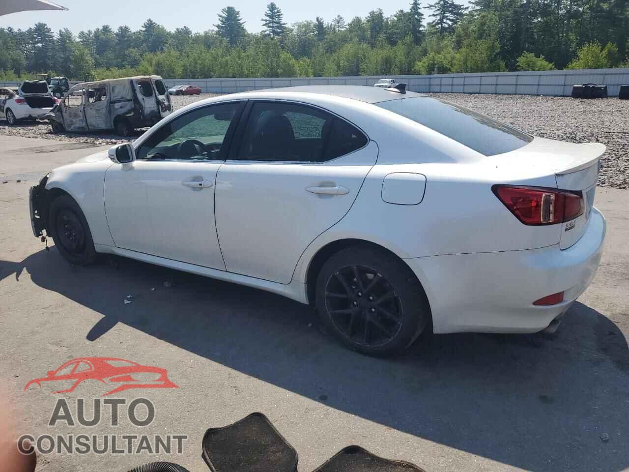 LEXUS IS 2012 - JTHCF5C29C5060645