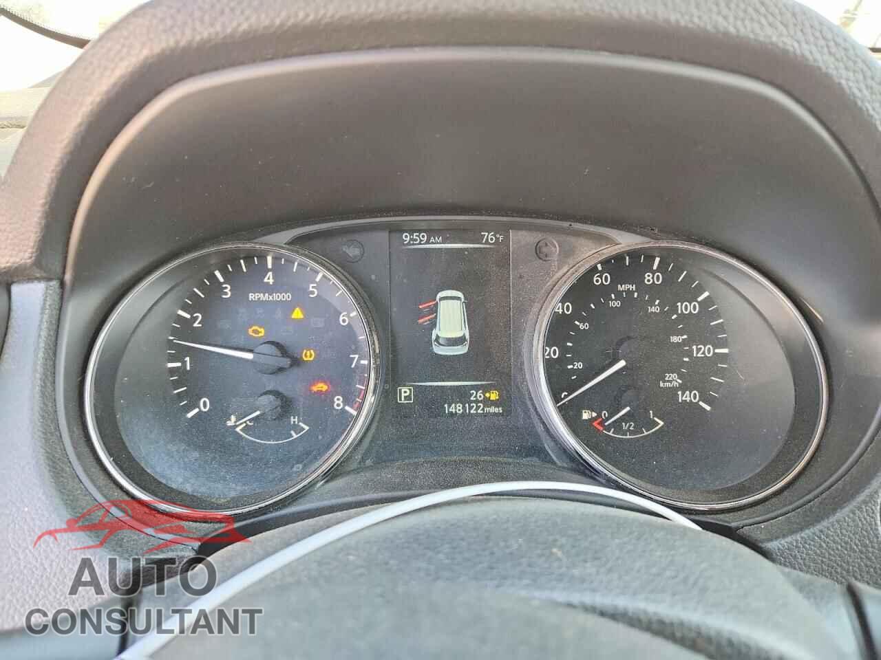 NISSAN ROGUE 2017 - KNMAT2MT5HP520886