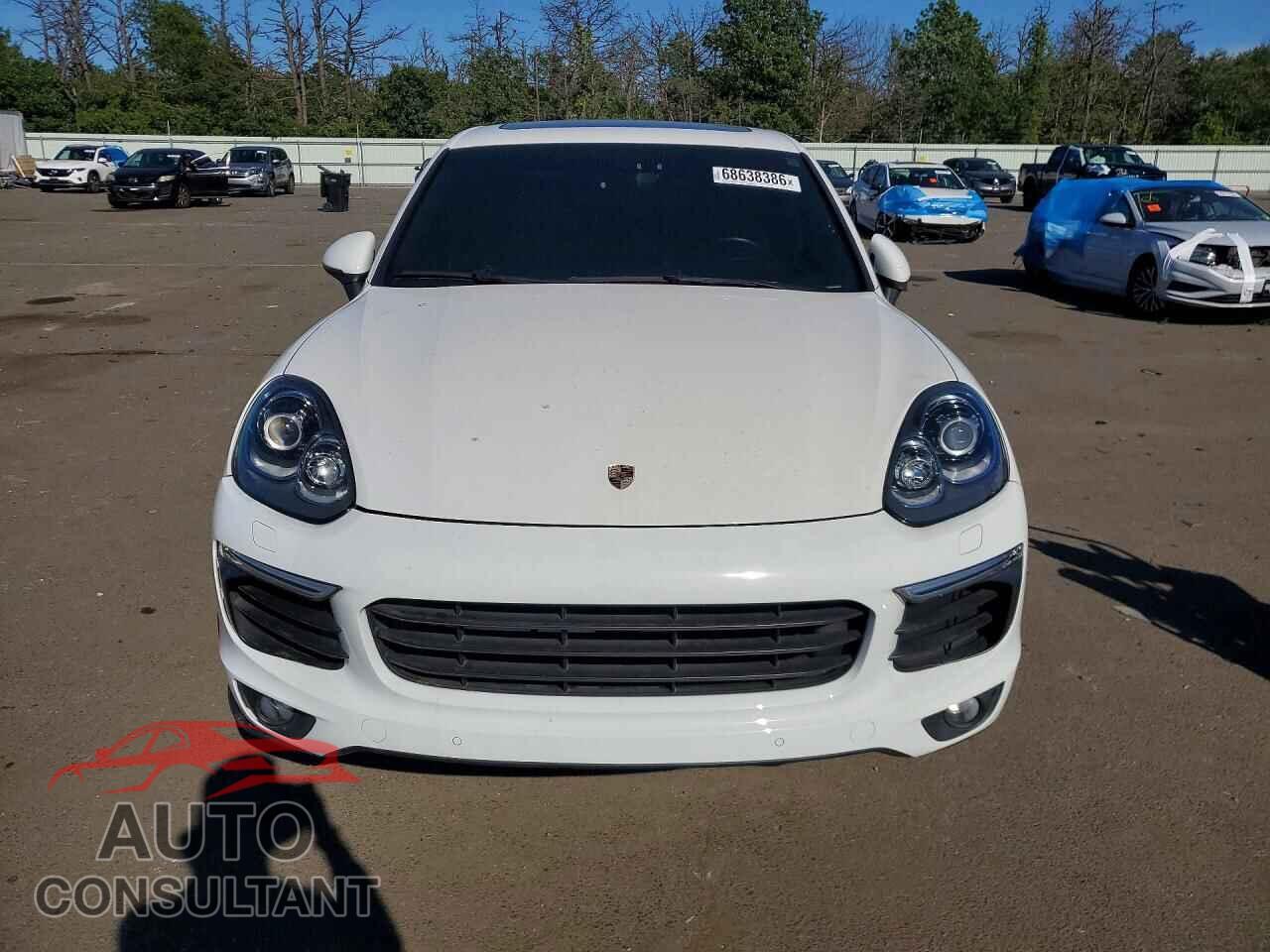 PORSCHE CAYENNE 2017 - WP1AA2A26HKA87933