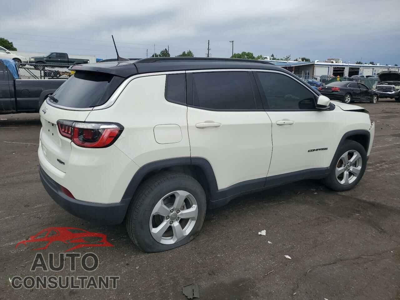 JEEP COMPASS 2018 - 3C4NJDBB5JT142387