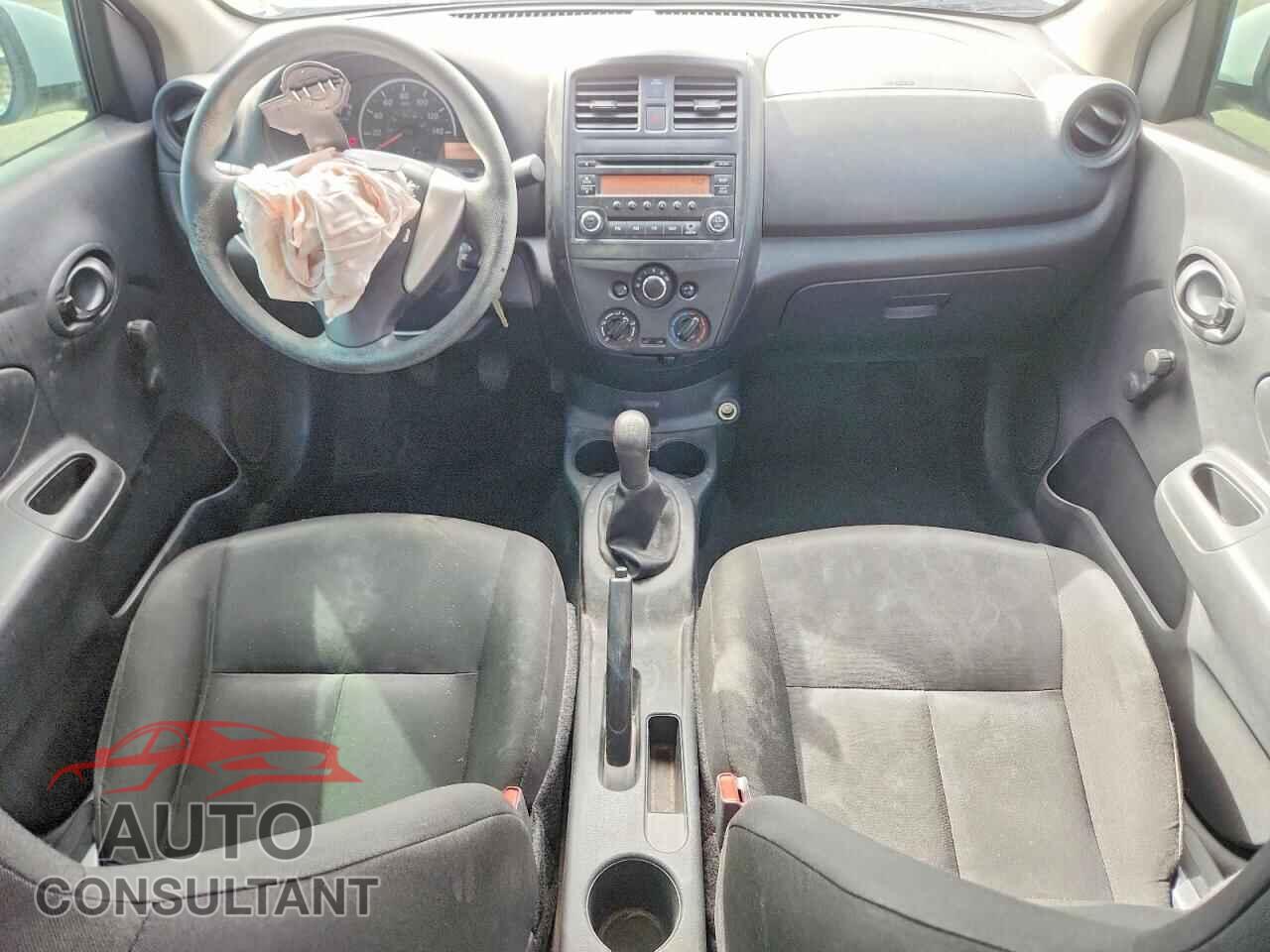 NISSAN VERSA 2017 - 3N1CN7AP5HL896767