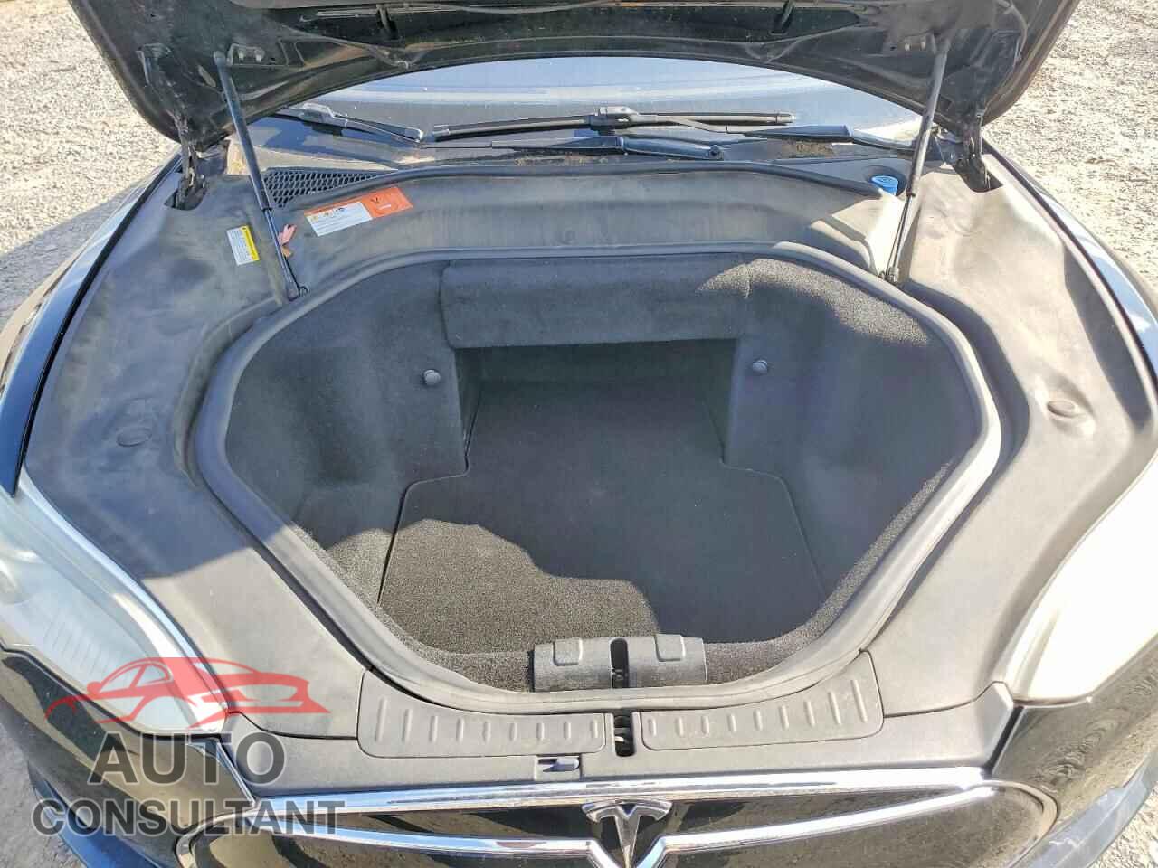 TESLA MODEL S 2014 - 5YJSA1S15EFP67448