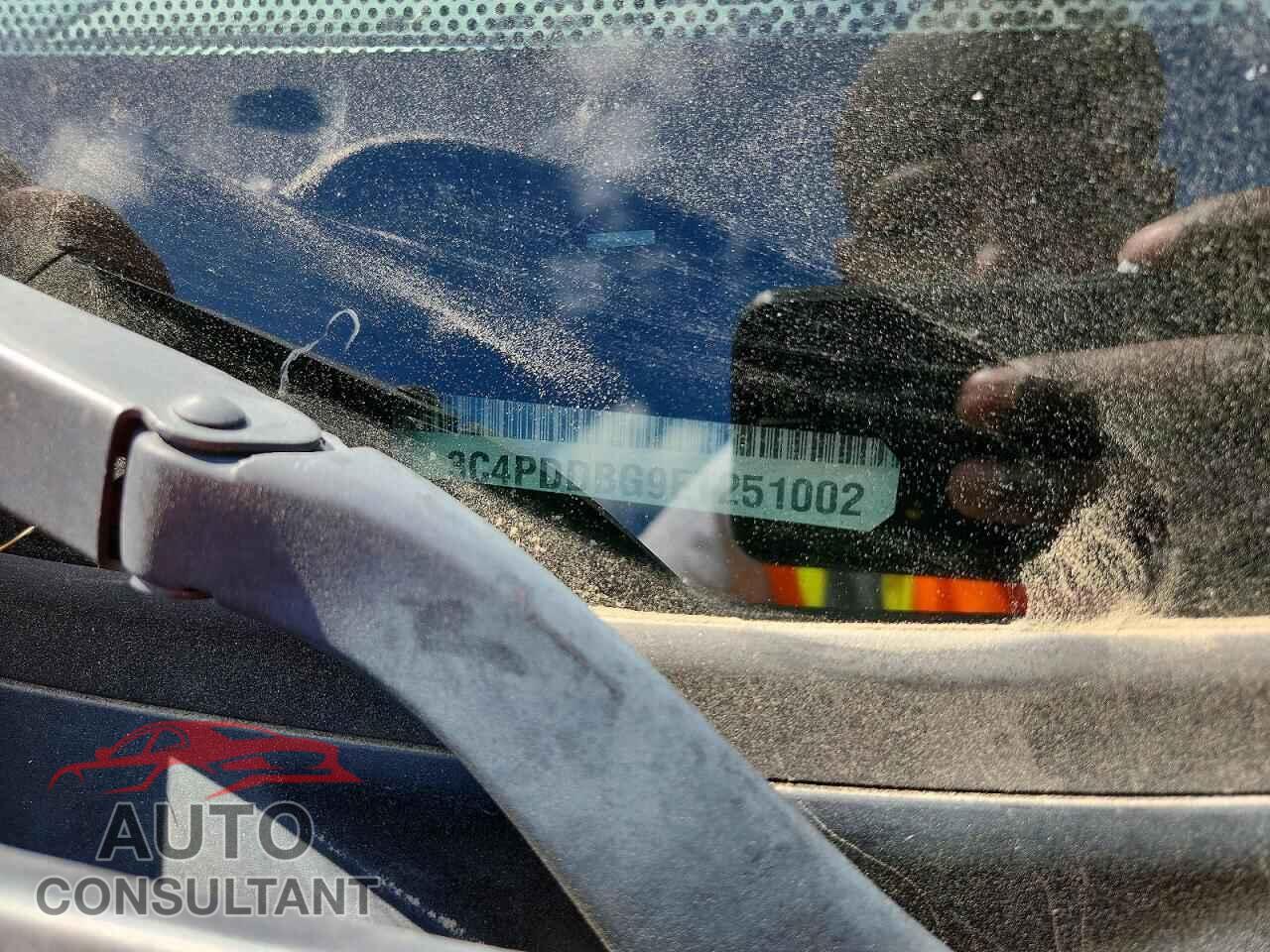 DODGE JOURNEY 2014 - 3C4PDDBG9ET251002