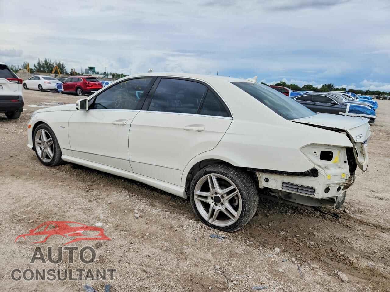 MERCEDES-BENZ E-CLASS 2012 - WDDHF5KB8CA651636
