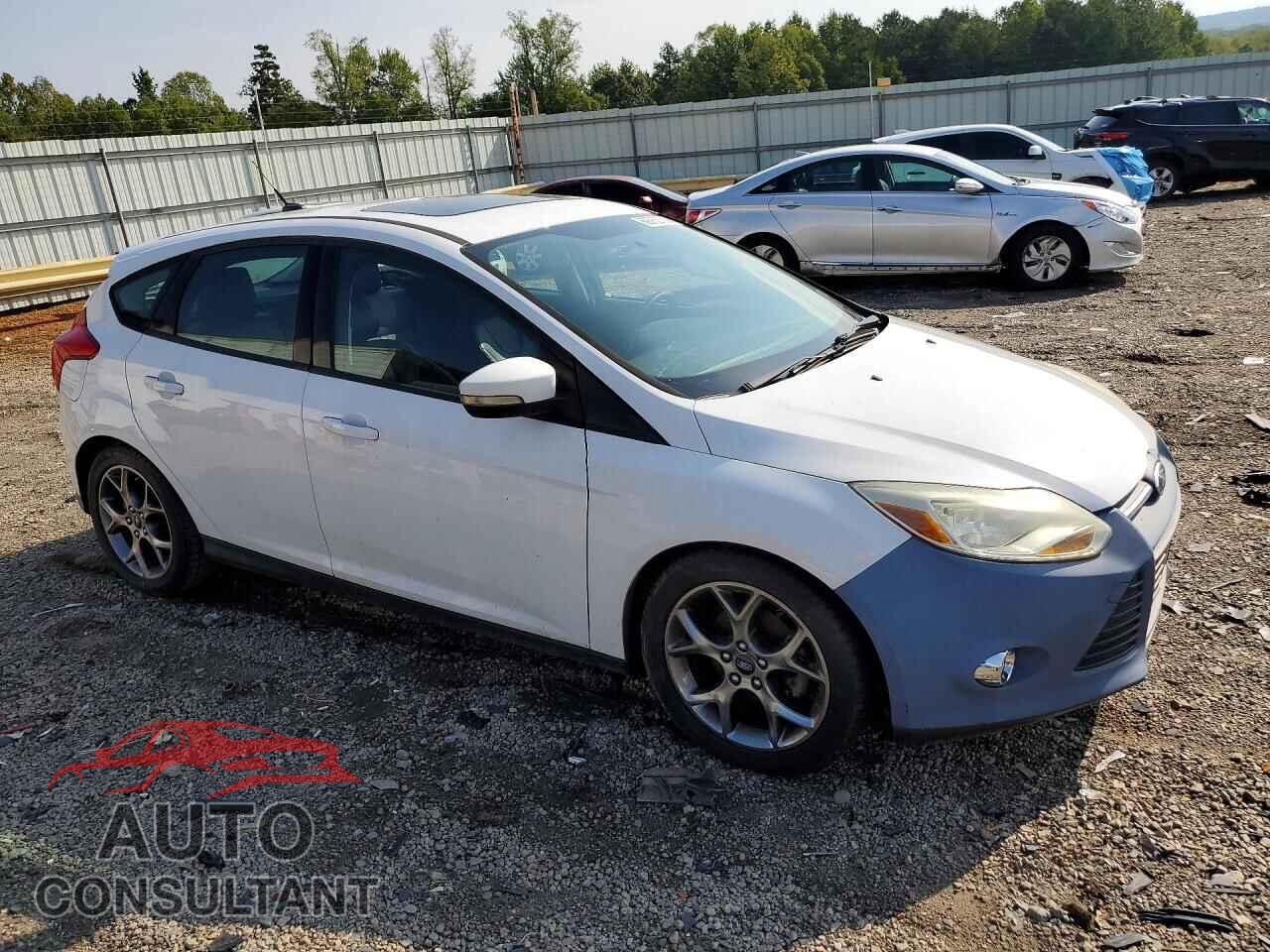 FORD FOCUS 2014 - 1FADP3K27EL204593