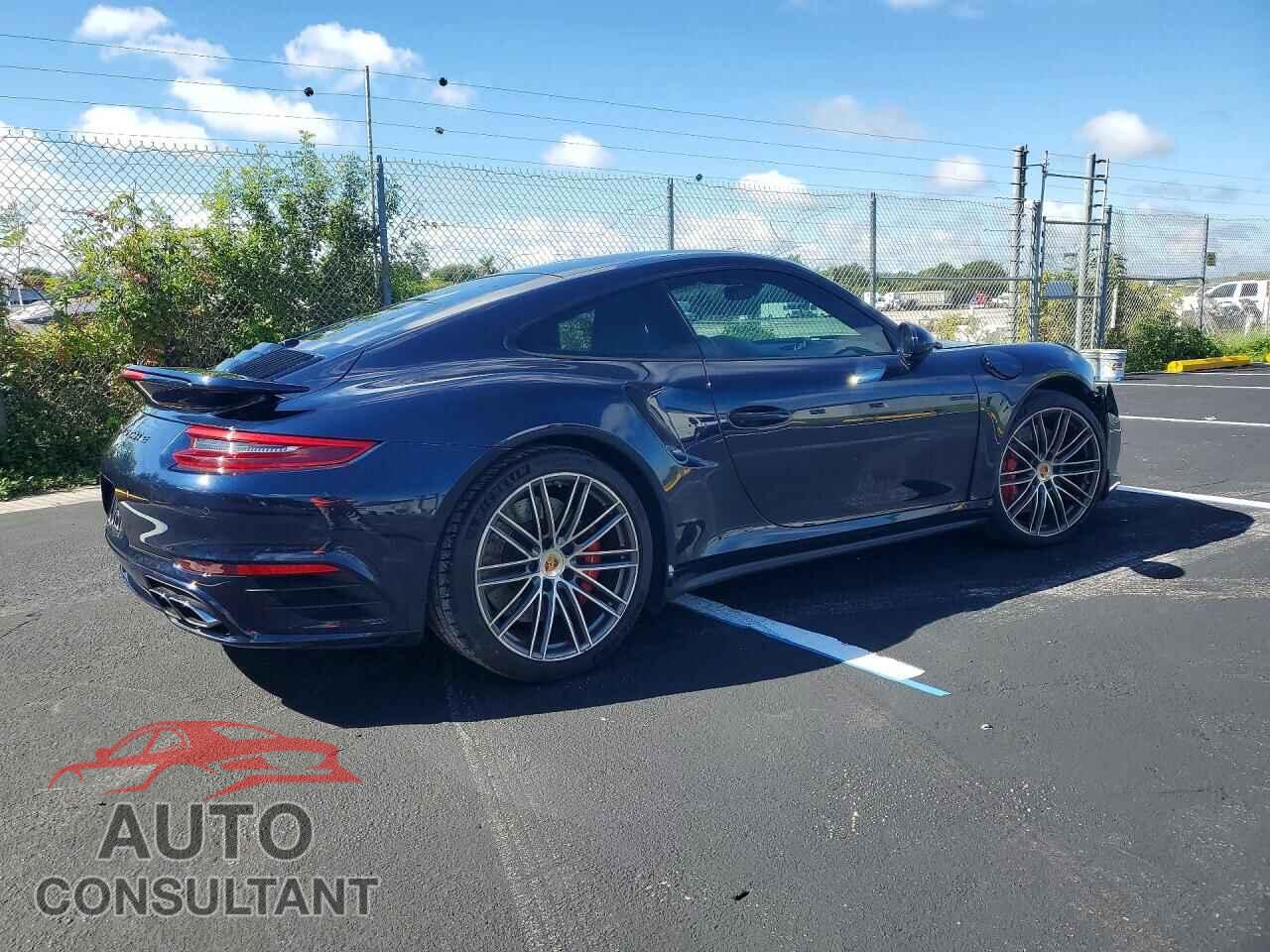 PORSCHE 911 2018 - WP0AD2A92JS156533