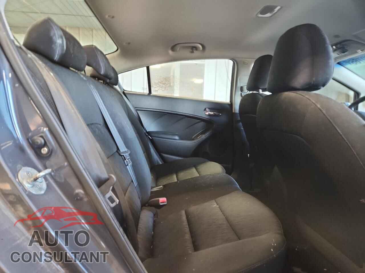 KIA FORTE 2014 - KNAFK4A60E5048281